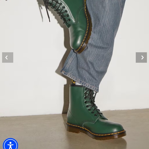 Dr. Martens | 1460 Smooth Leather Lace Up Boots - Picture 8 of 9